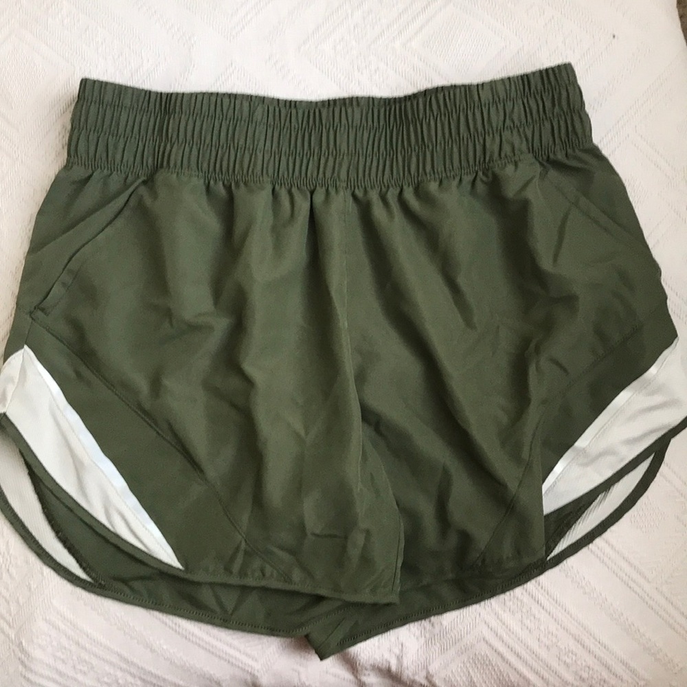 SOLD! Athletic shorts with pockets